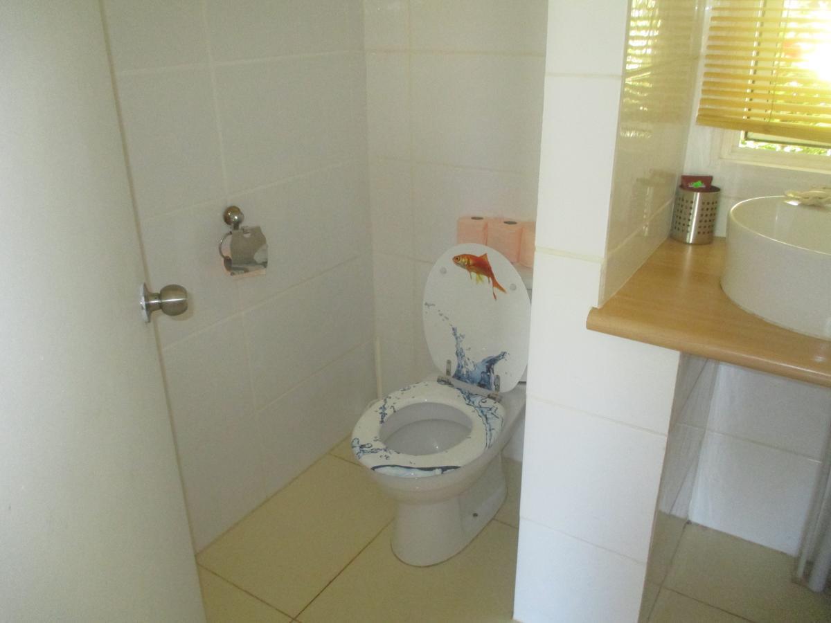 Chambre Bleue Papetoai Luaran gambar